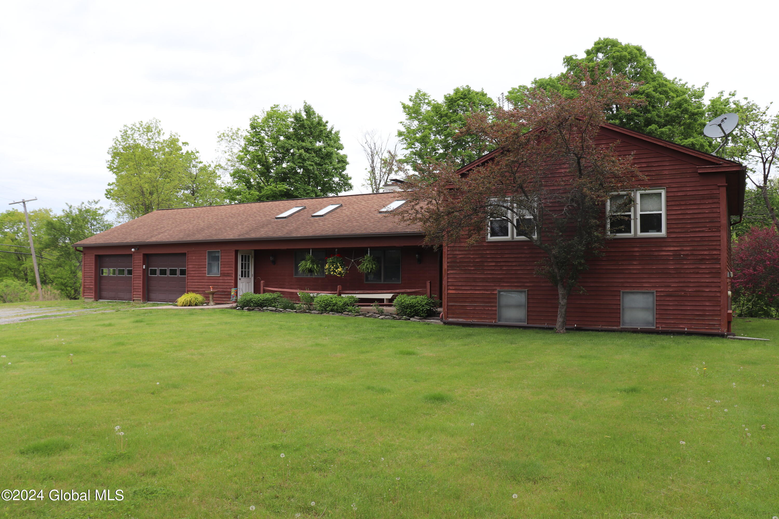 436 Hill Road Hoosick, NY 12090 - Photo 1 of 57 IMG_0658