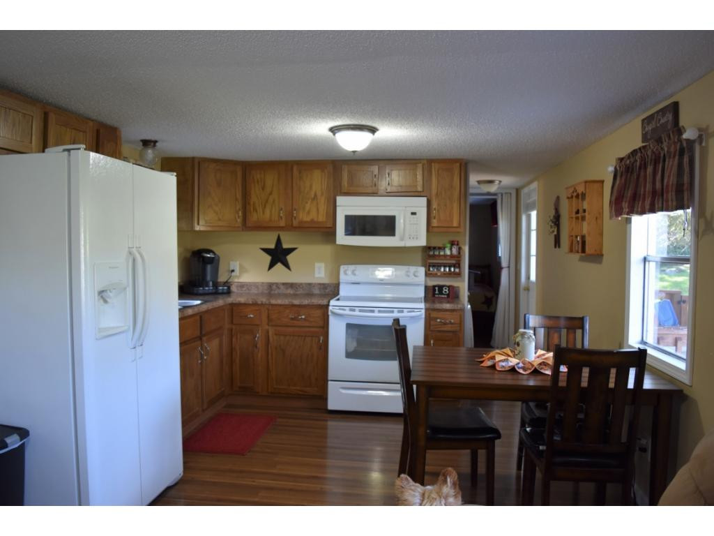 Eatin Kitchen