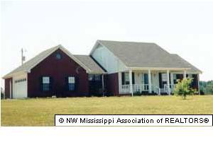 1623 Yellow Dog Road Senatobia, MS 38668 - Photo 1 of 1 Primary Photo