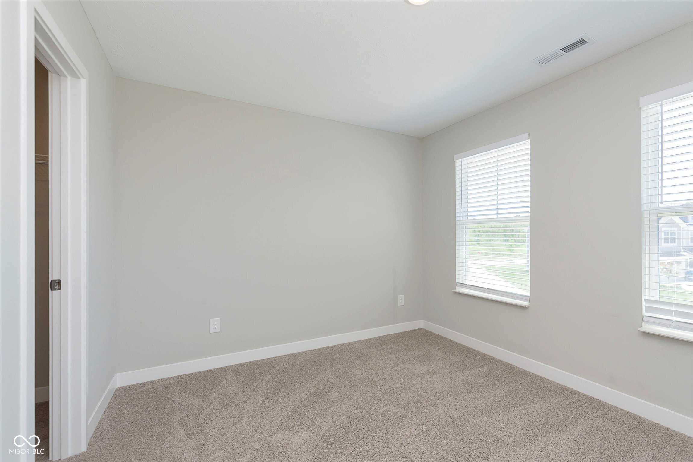 9652 Beckett Street Avon, IN 46123 - Photo 13 of 28