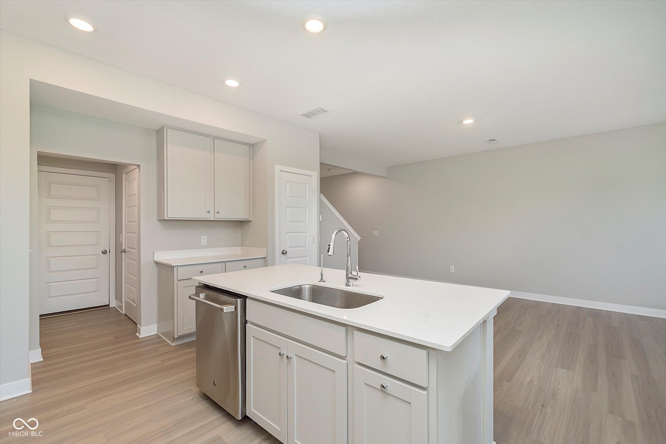 9652 Beckett Street Avon, IN 46123 - Photo 10 of 28