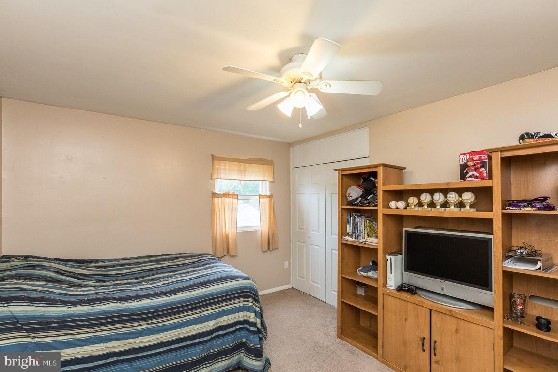 1142 Harvard Road Waldorf, MD 20602 - Photo 20 of 30 Bedroom