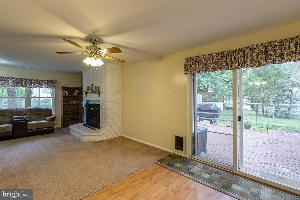 1142 Harvard Road Waldorf, MD 20602 - Photo 9 of 30 Family Room