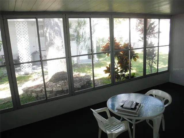 $169,000 | 139 Forest Lane, Unit 12, Safety Harbor, FL 34695