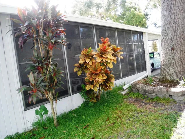 $169,000 | 139 Forest Lane, Unit 12, Safety Harbor, FL 34695