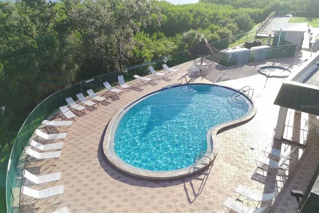 $169,000 | 139 Forest Lane, Unit 12, Safety Harbor, FL 34695