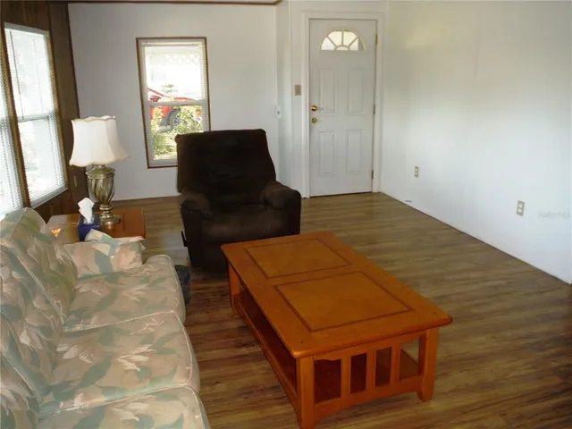 $169,000 | 139 Forest Lane, Unit 12, Safety Harbor, FL 34695