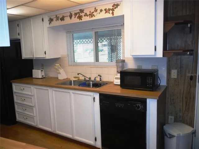 $169,000 | 139 Forest Lane, Unit 12, Safety Harbor, FL 34695