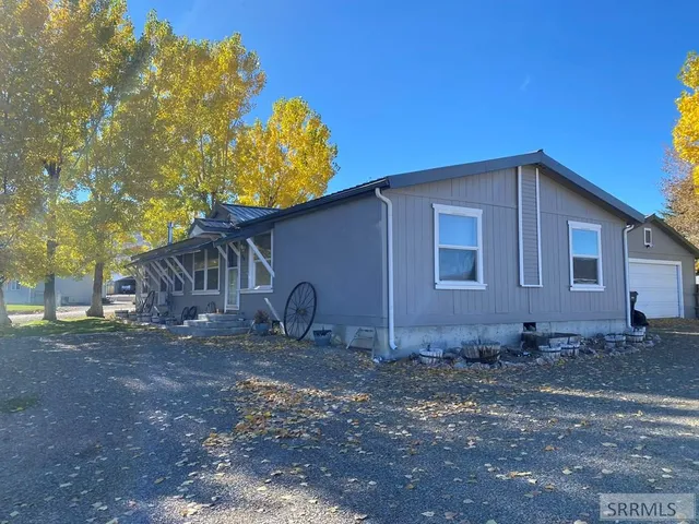 $325,000 | 310 Apex Lane, Challis, ID 83226