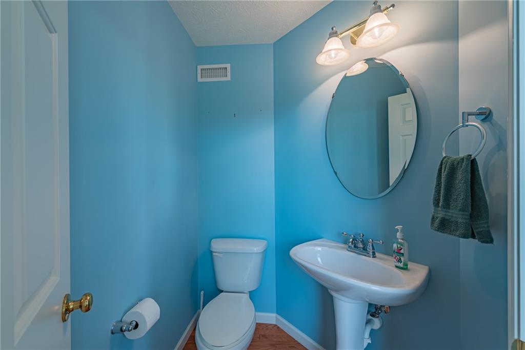 4019 Village Run Road Wexford, PA 15090 - Photo 14 of 25 Gallery Image 14