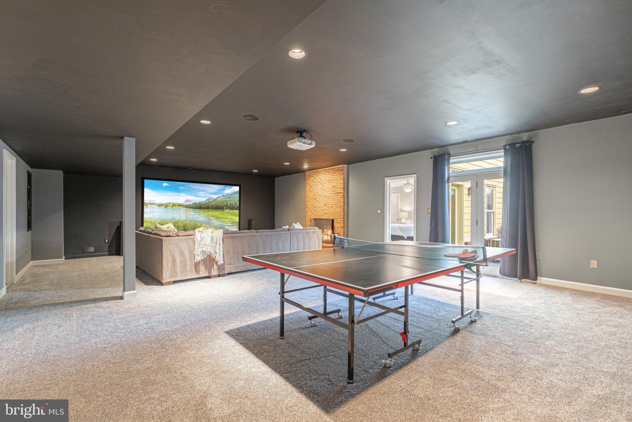 15140 Loyalty Road Waterford, VA 20197 - Photo 38 of 60 a room with furniture pool table table tennis and a table