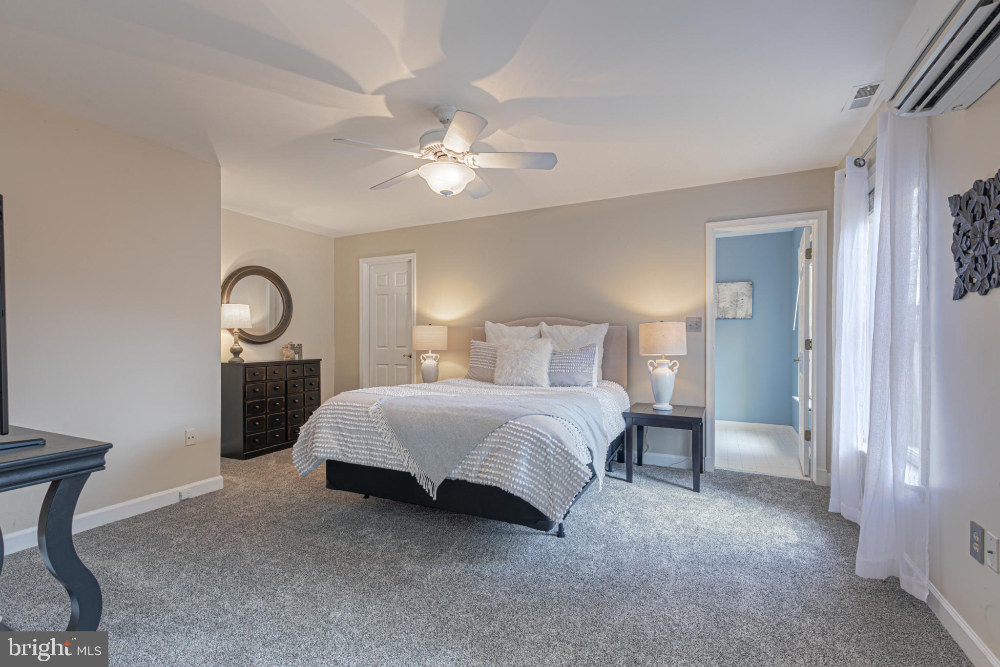15140 Loyalty Road Waterford, VA 20197 - Photo 41 of 60 5th bedroom - light filled, perfect au pair suite