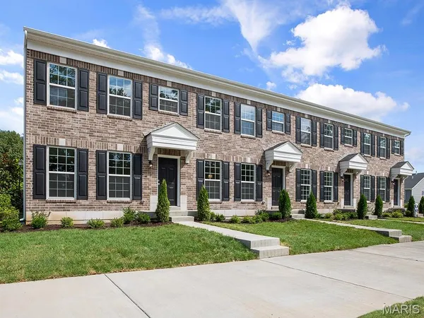 $314,369 | 322 Fall Harvest Parkway, Wentzville, MO 63385