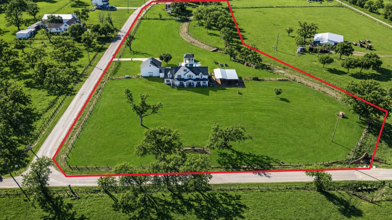3103 Brundrett Road Wallis, TX 77485 - Photo 3 of 50 an aerial view of a