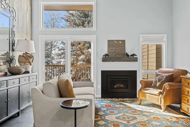 $774,900 | 2226 Bonne Vie Condo Road, Sun Valley, ID 83353