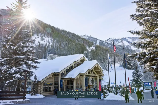 $774,900 | 2226 Bonne Vie Condo Road, Sun Valley, ID 83353