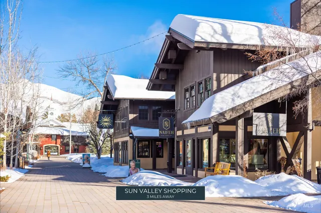 $774,900 | 2226 Bonne Vie Condo Road, Sun Valley, ID 83353