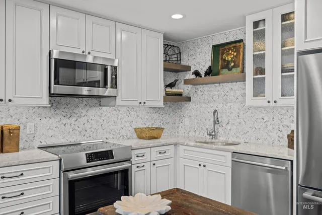 $774,900 | 2226 Bonne Vie Condo Road, Sun Valley, ID 83353