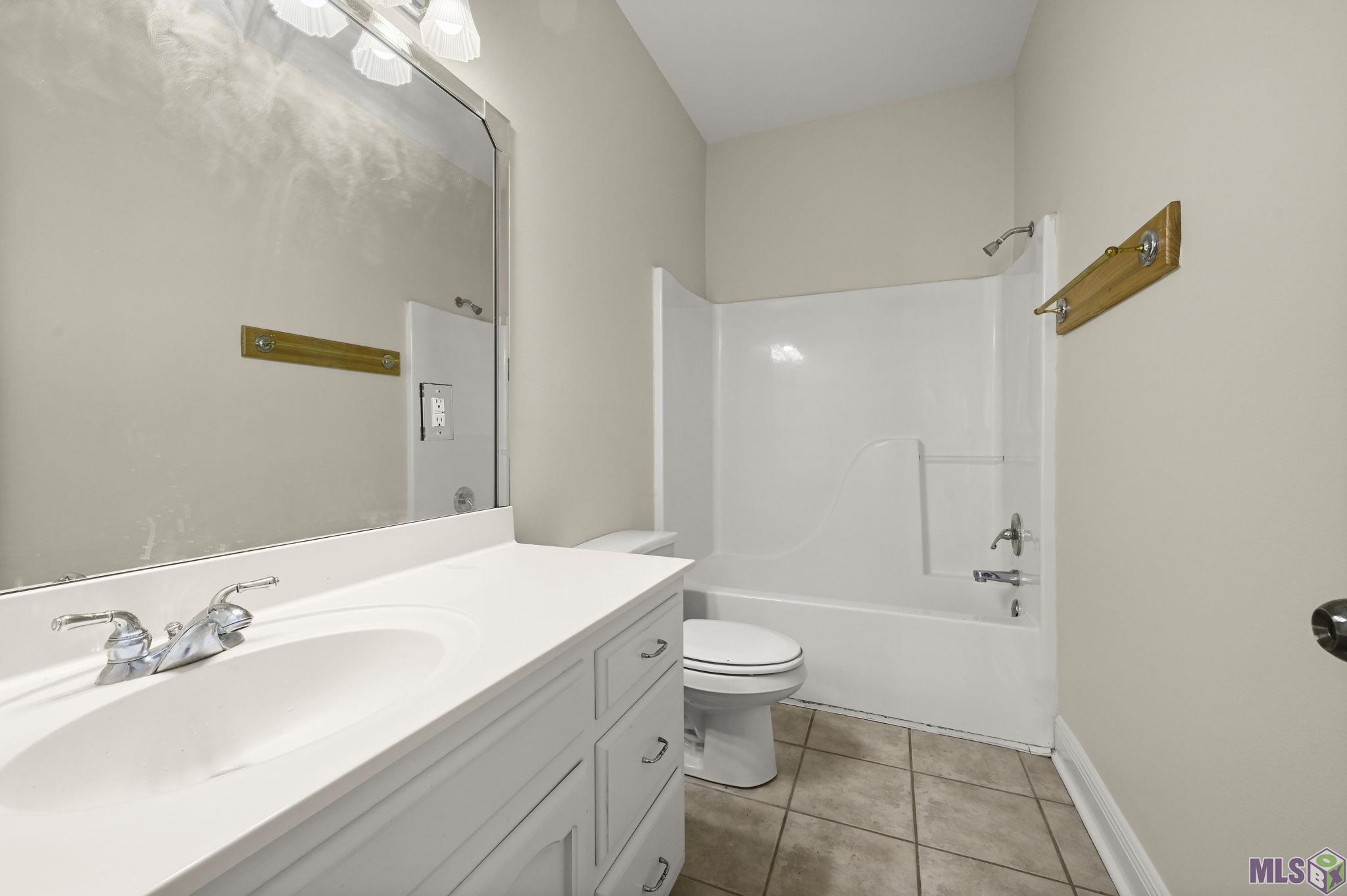 3329 Myrtle Grove Drive Baton Rouge, LA 70810 - Photo 10 of 16