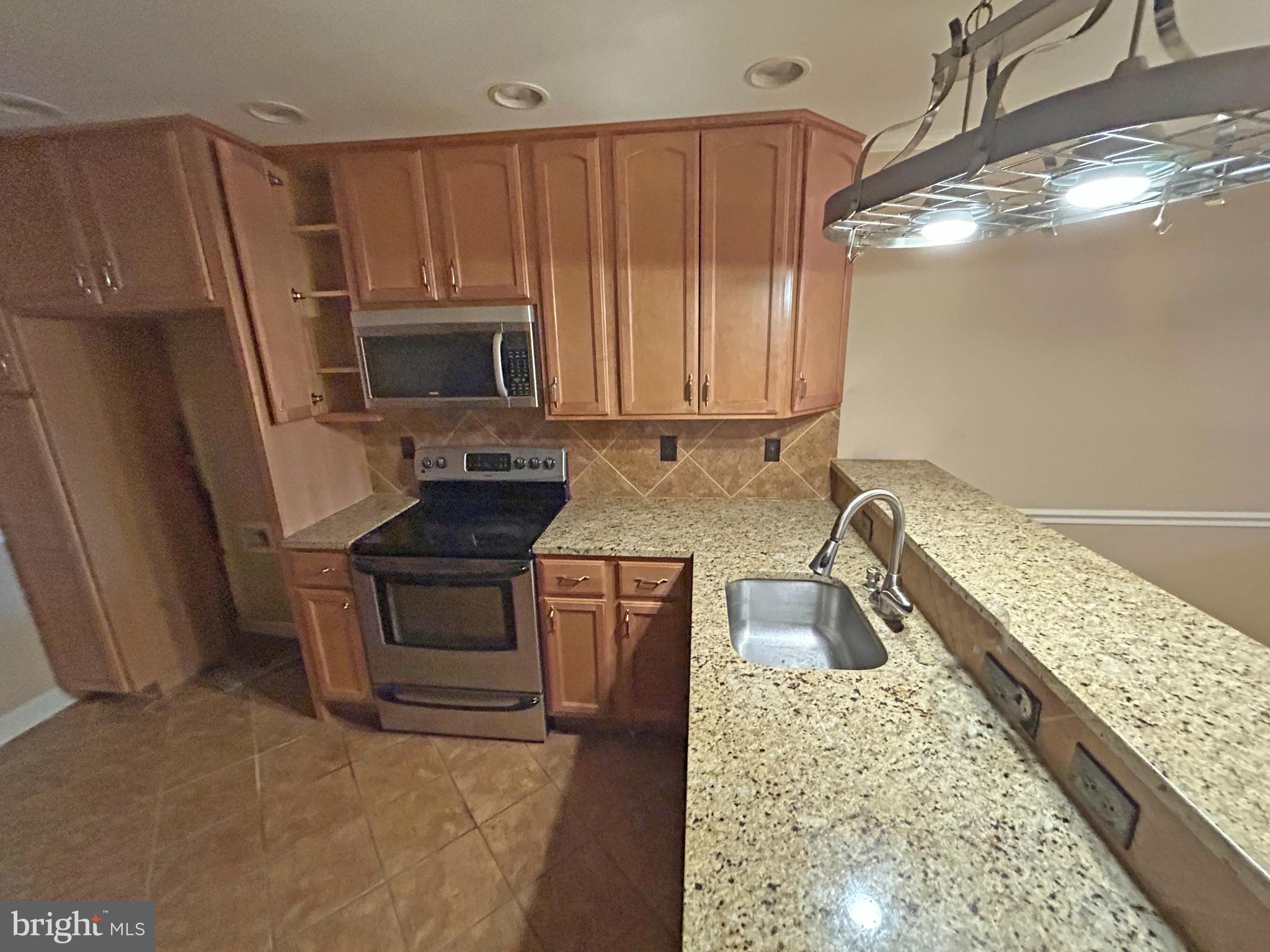 1141 Nanticoke Street Baltimore, MD 21230 - Photo 9 of 21 Interior