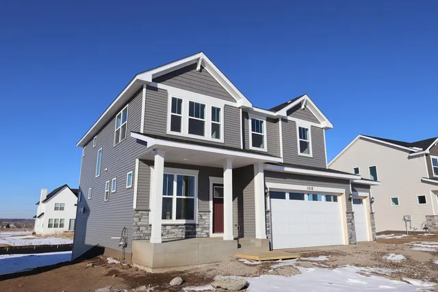 $599,000 | 1691 Tyrone Drive, Shakopee, MN 55379