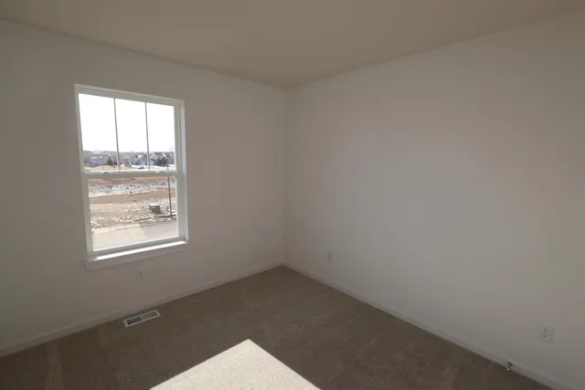 $599,000 | 1691 Tyrone Drive, Shakopee, MN 55379