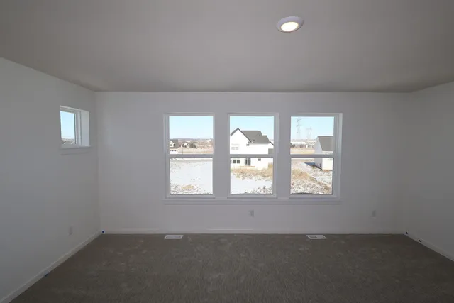 $599,000 | 1691 Tyrone Drive, Shakopee, MN 55379