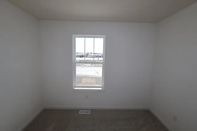 $599,000 | 1691 Tyrone Drive, Shakopee, MN 55379