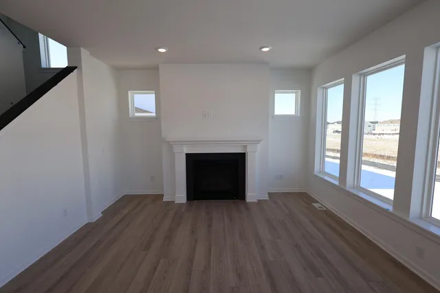 $599,000 | 1691 Tyrone Drive, Shakopee, MN 55379