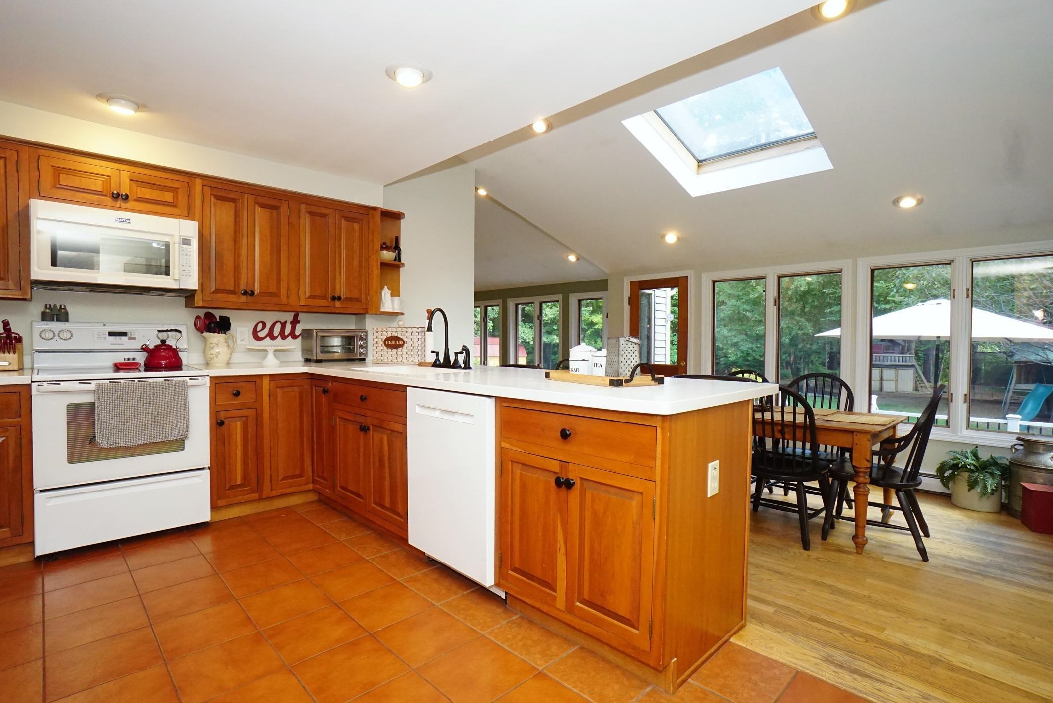 10 Pinewood Drive Hampstead, NH 03841 - Photo 13 of 53