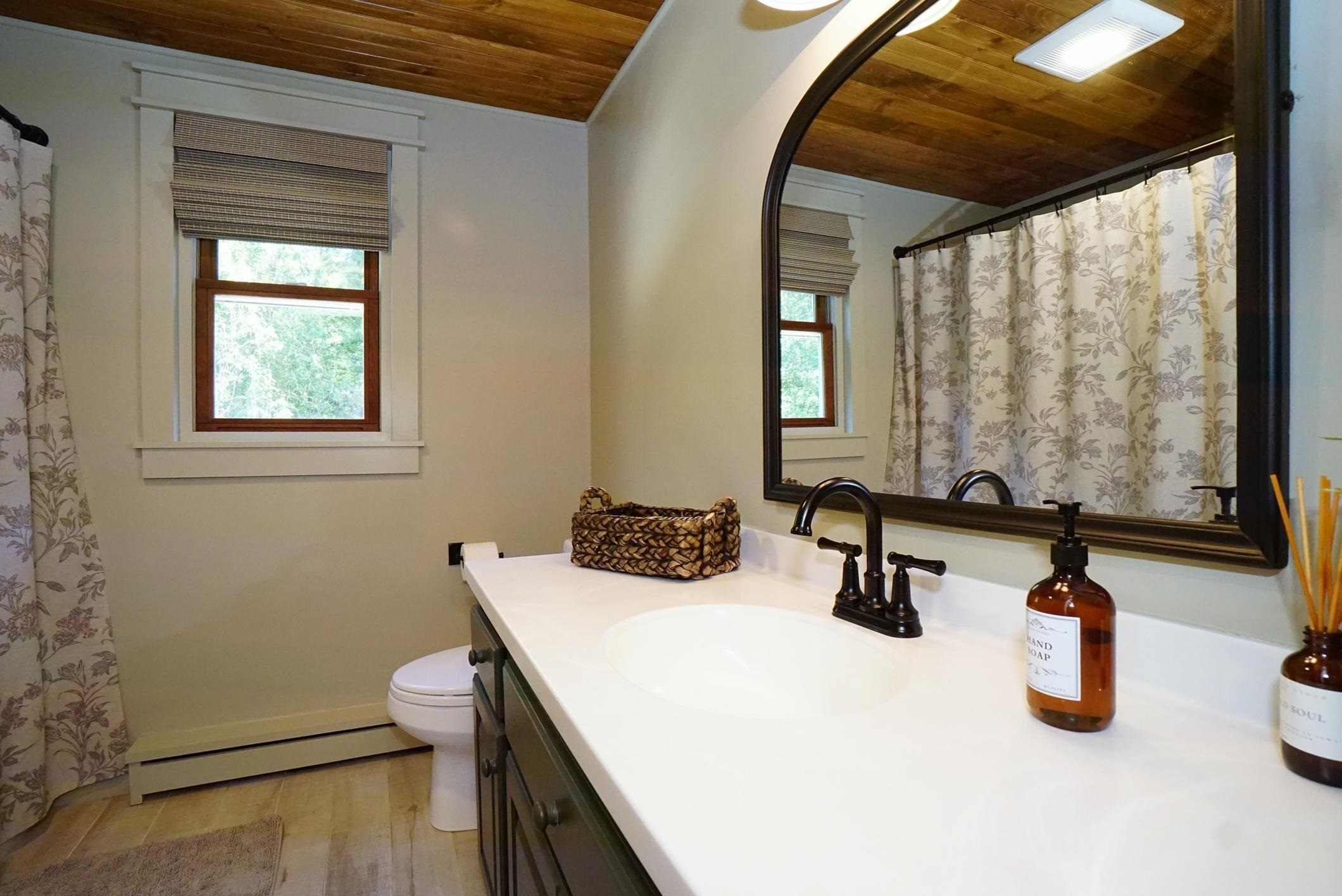 10 Pinewood Drive Hampstead, NH 03841 - Photo 32 of 53