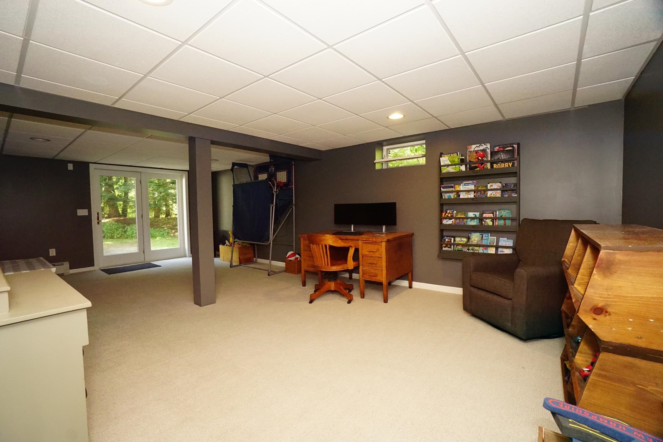 10 Pinewood Drive Hampstead, NH 03841 - Photo 36 of 53