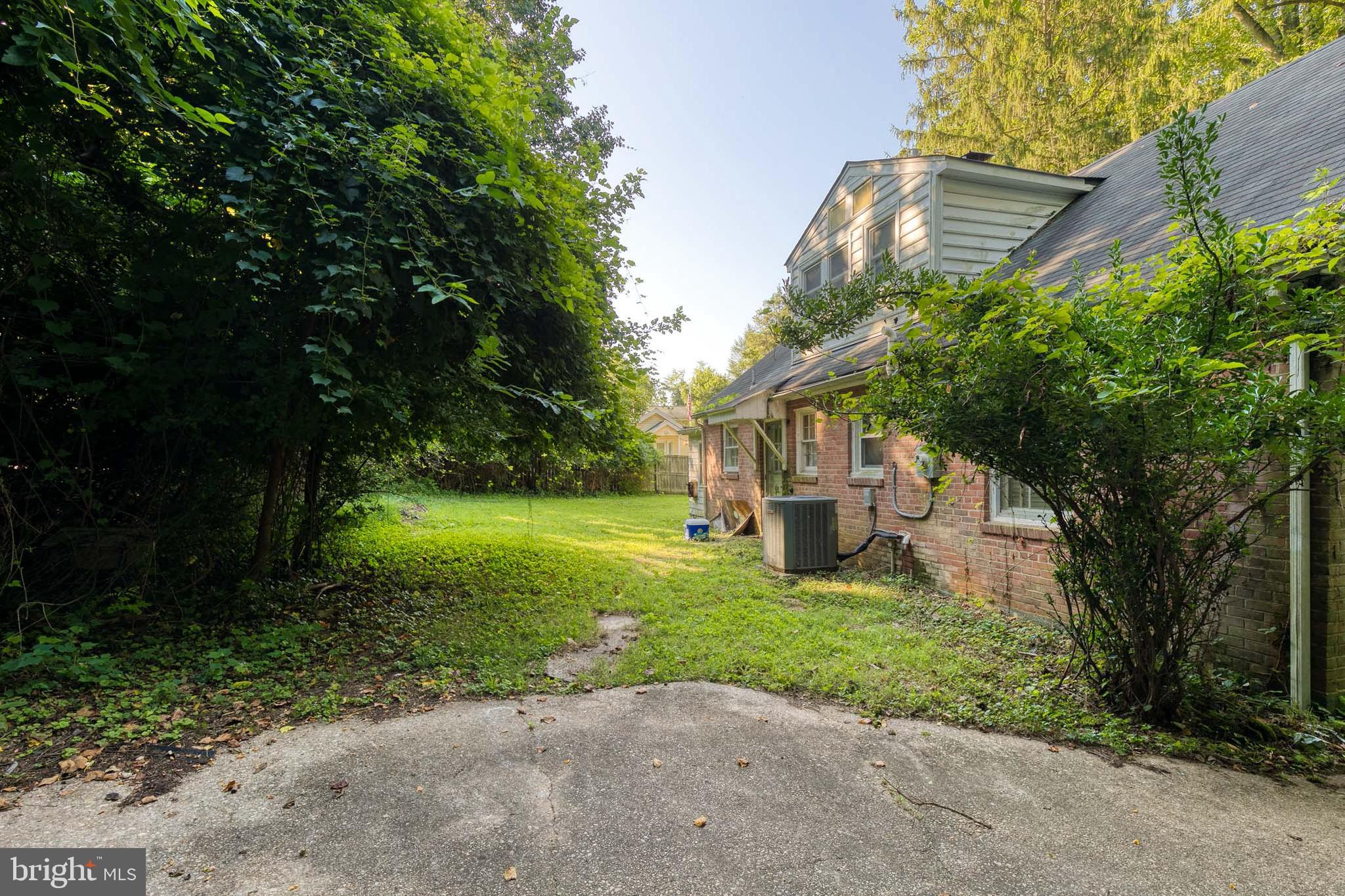 11423 Mapleview Drive Silver Spring, MD 20902 - Photo 12 of 14