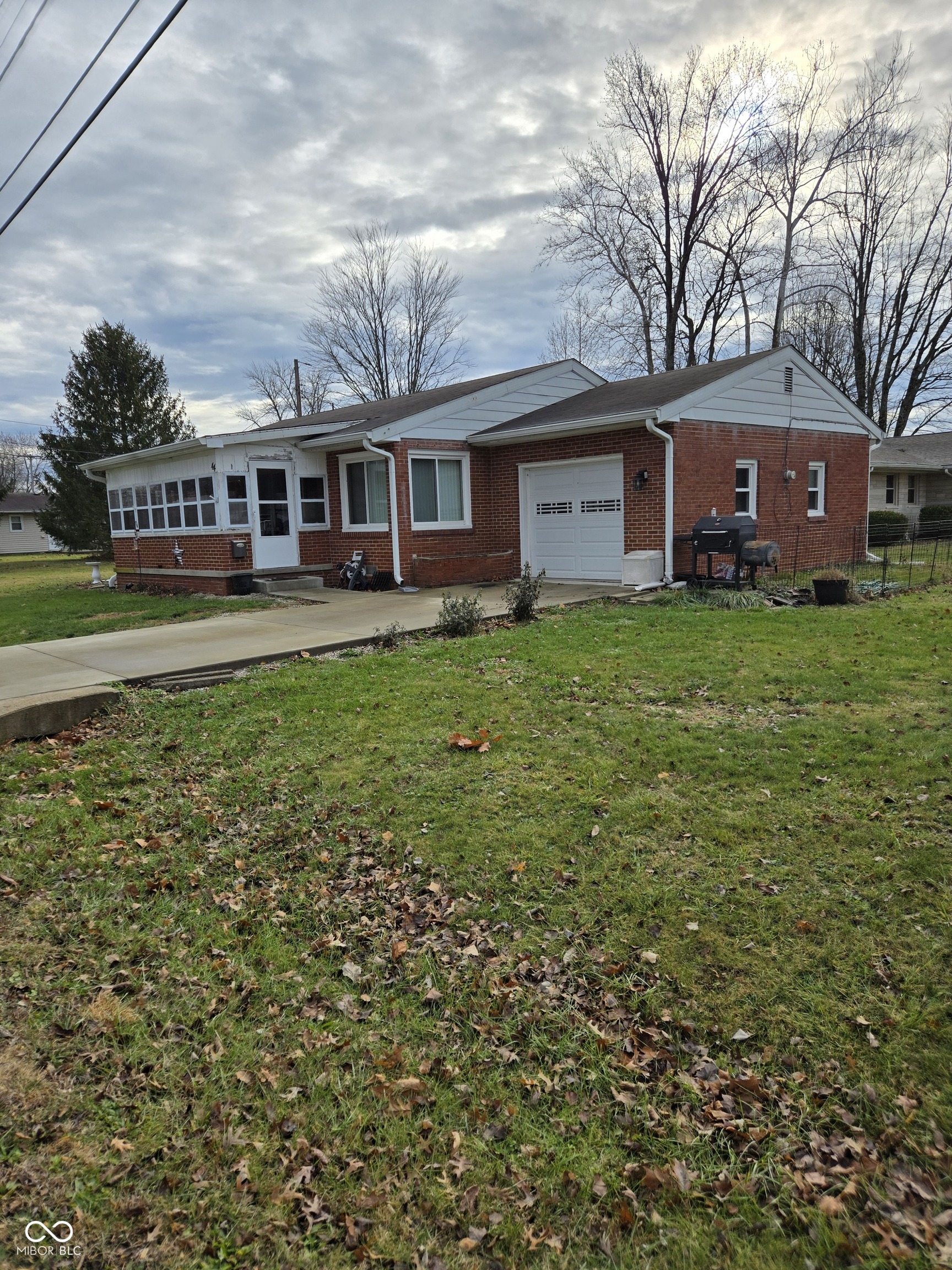 44 Long Street North Vernon, IN 47265 - Photo 2 of 5