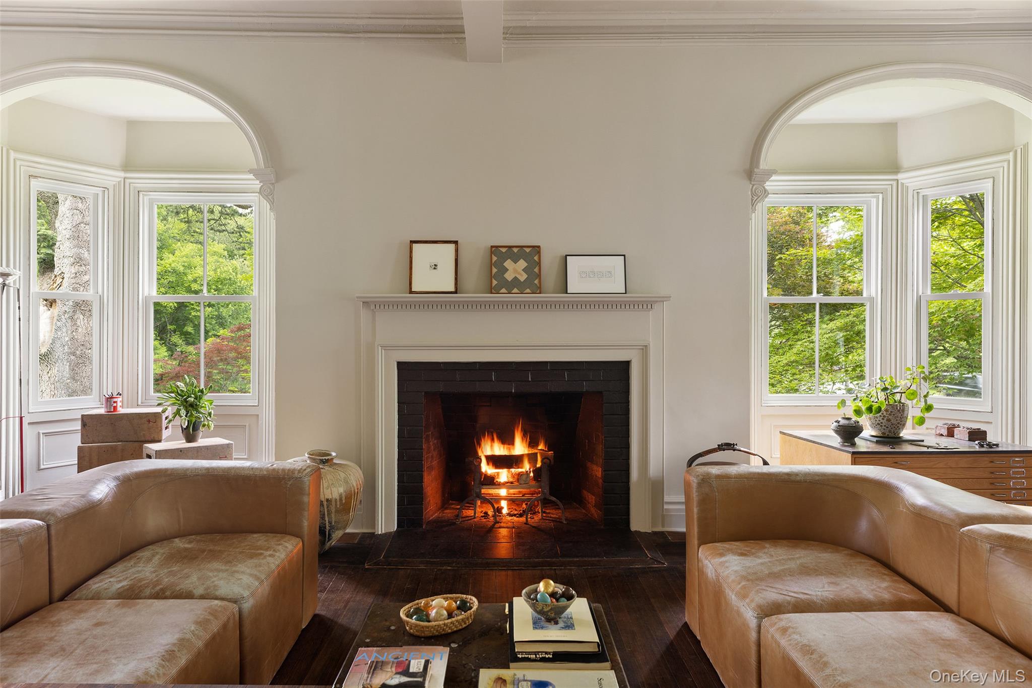 66 Pound Ridge Road Bedford, NY 10506 - Photo 7 of 38