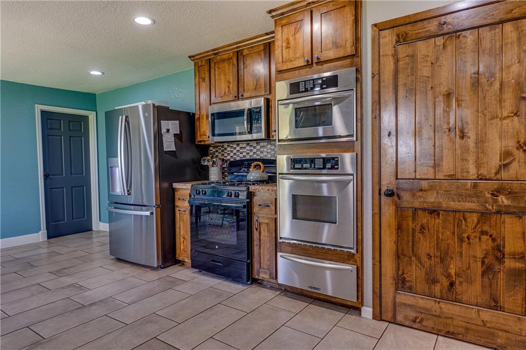 13936 West 750th Road Mound City, KS 66056 - Photo 13 of 28