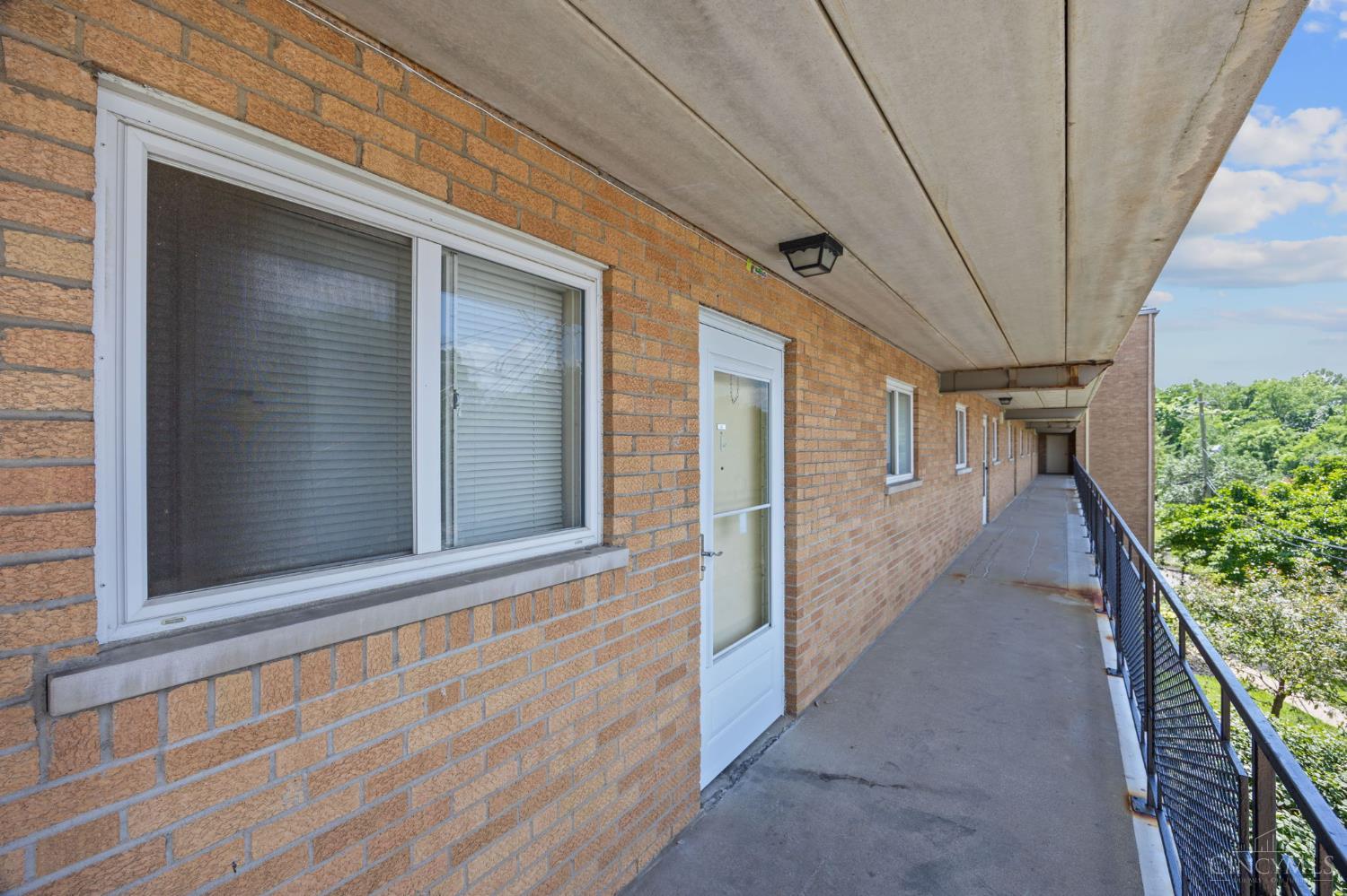 2680 Lehman Road, Unit C307 Cincinnati, OH 45204 - Photo 16 of 36