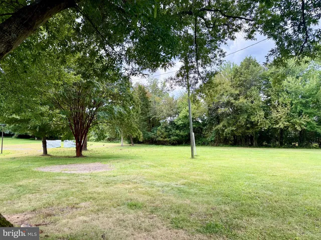a view of an outdoor space and a yard