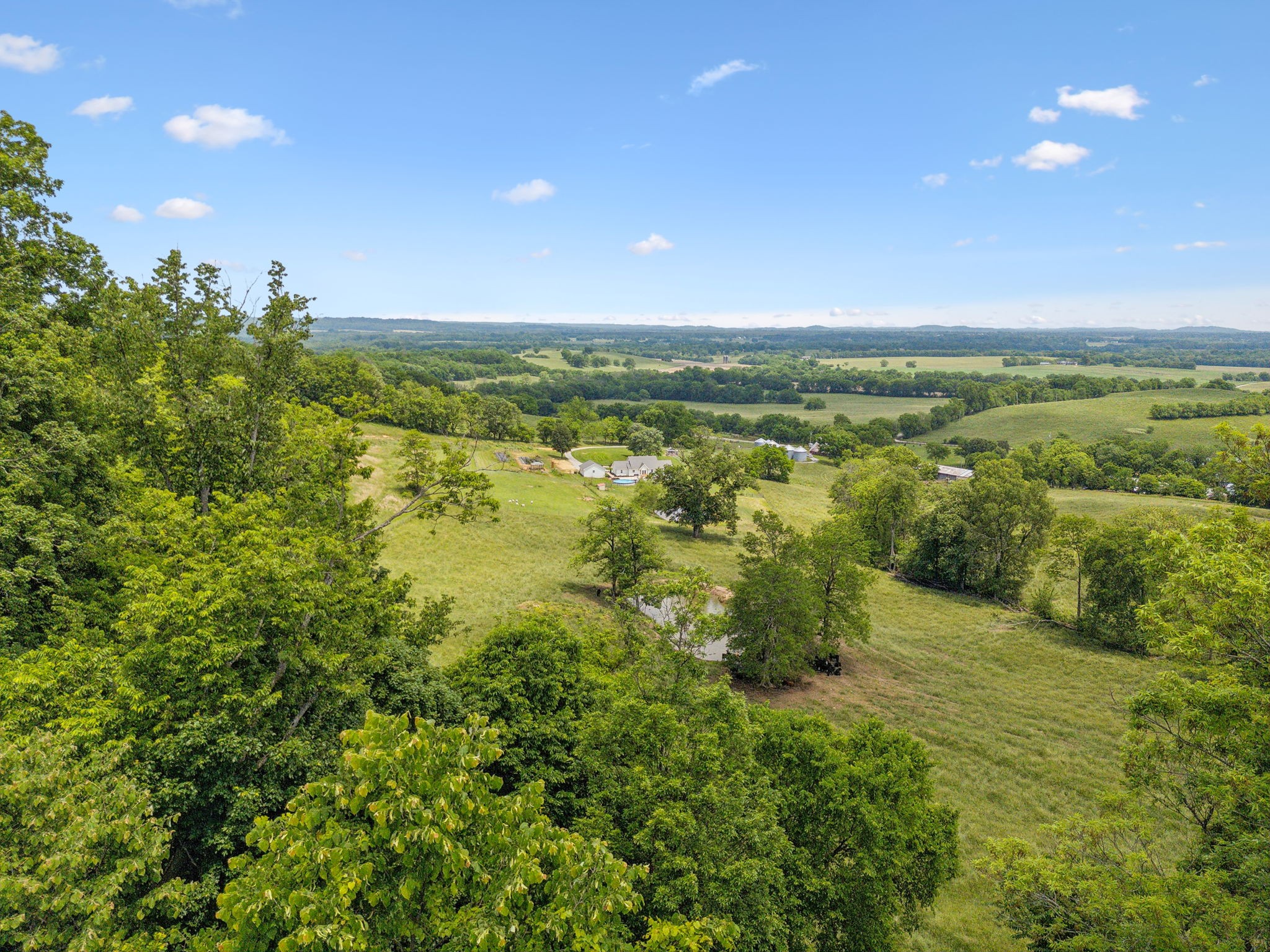 4588 Roy Thompson Road Mount Pleasant, TN 38474 - Photo 77 of 87 Gallery Image 77