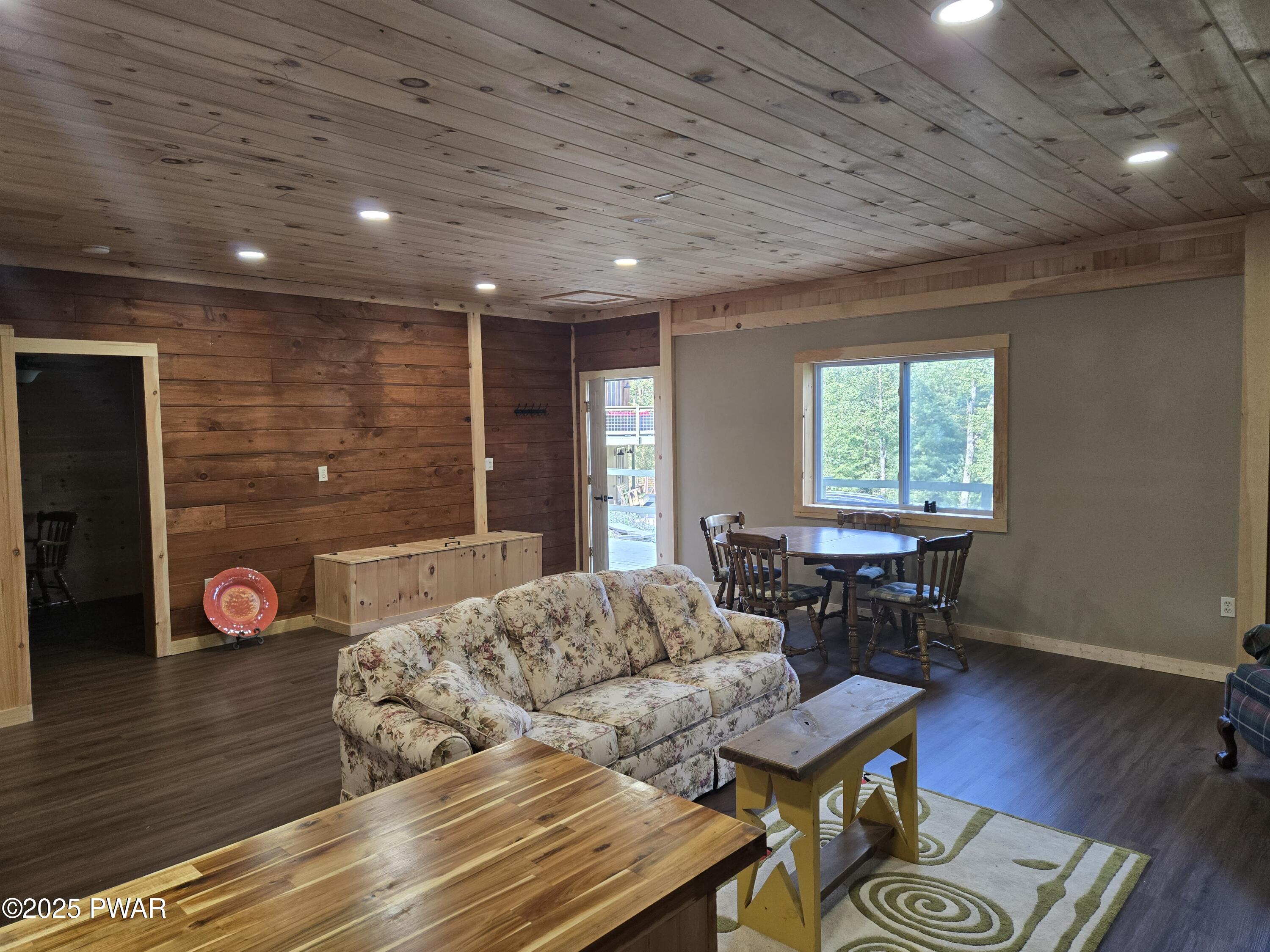 980 Long Ridge Road Hawley, PA 18428 - Photo 42 of 60