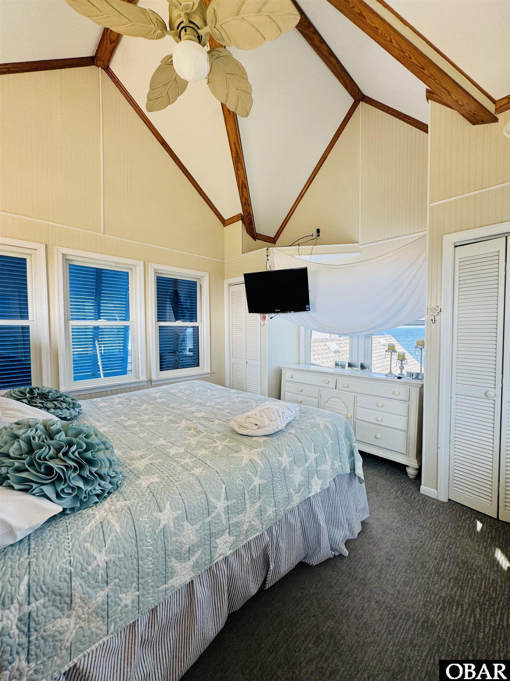 23289 Beacon Road East Rodanthe, NC 27968 - Photo 43 of 61 Bedroom 6