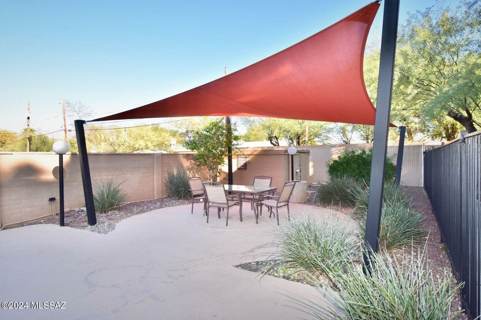 811 East Prince Road, Unit 121 Tucson, AZ 85719 - Photo 3 of 17