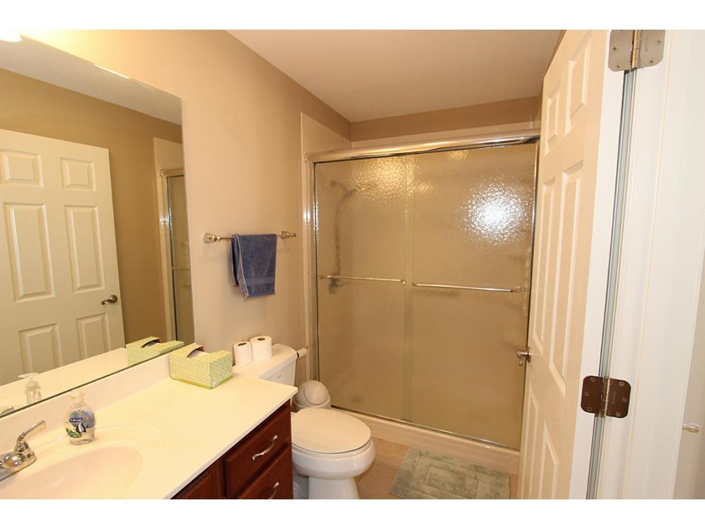 371 Flourville Road Gray, TN 37615 - Photo 8 of 17 Master Bath