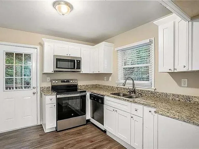 $1,475 | 2791 McAfee Road, Decatur, GA 30032