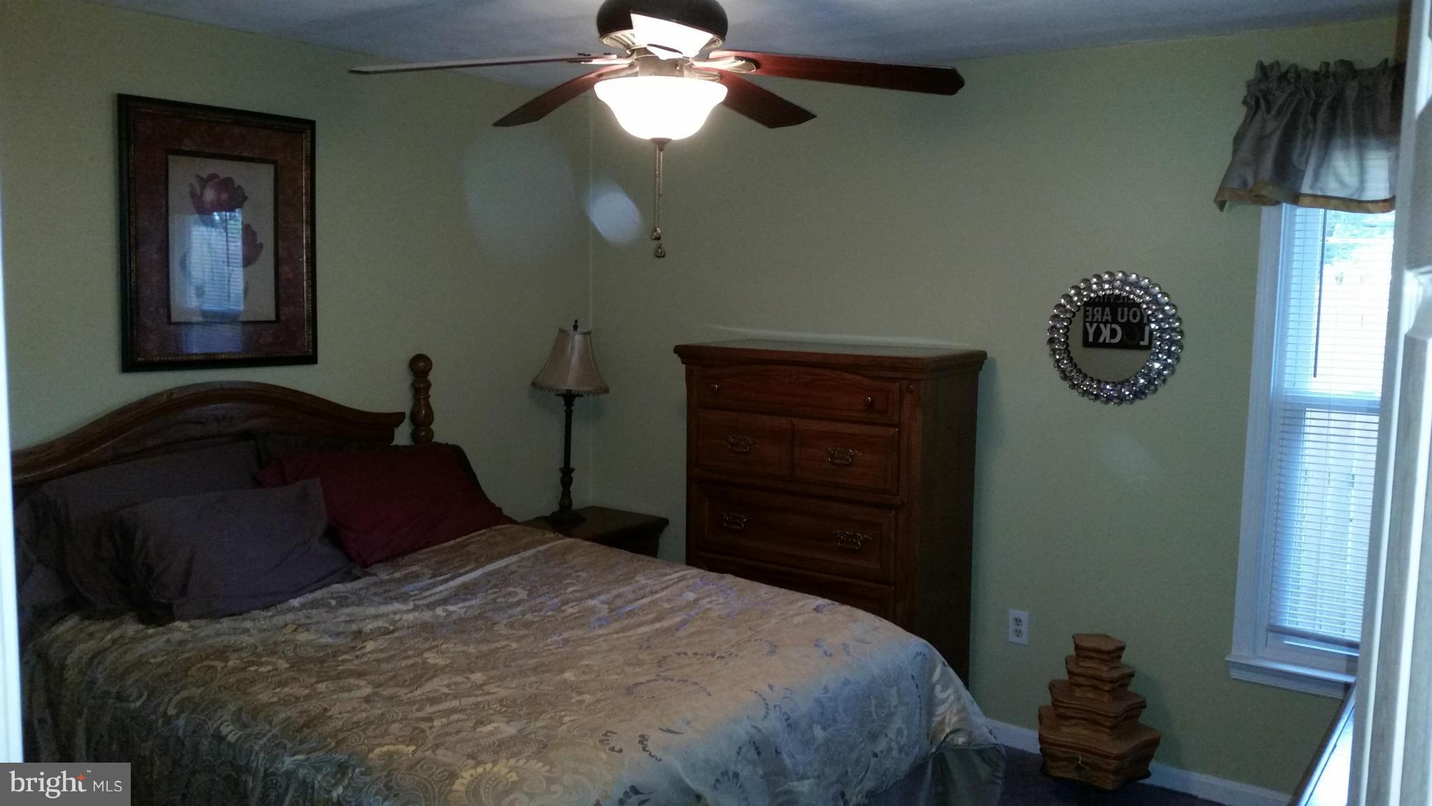 408 Salisbury Road Edgewater, MD 21037 - Photo 9 of 22 Bedroom (Master)