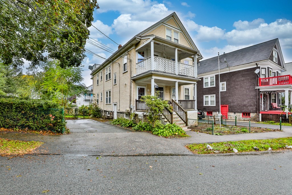 31 Aberdeen Road Milton, MA 02186 - Photo 1 of 13 Gallery Image 1