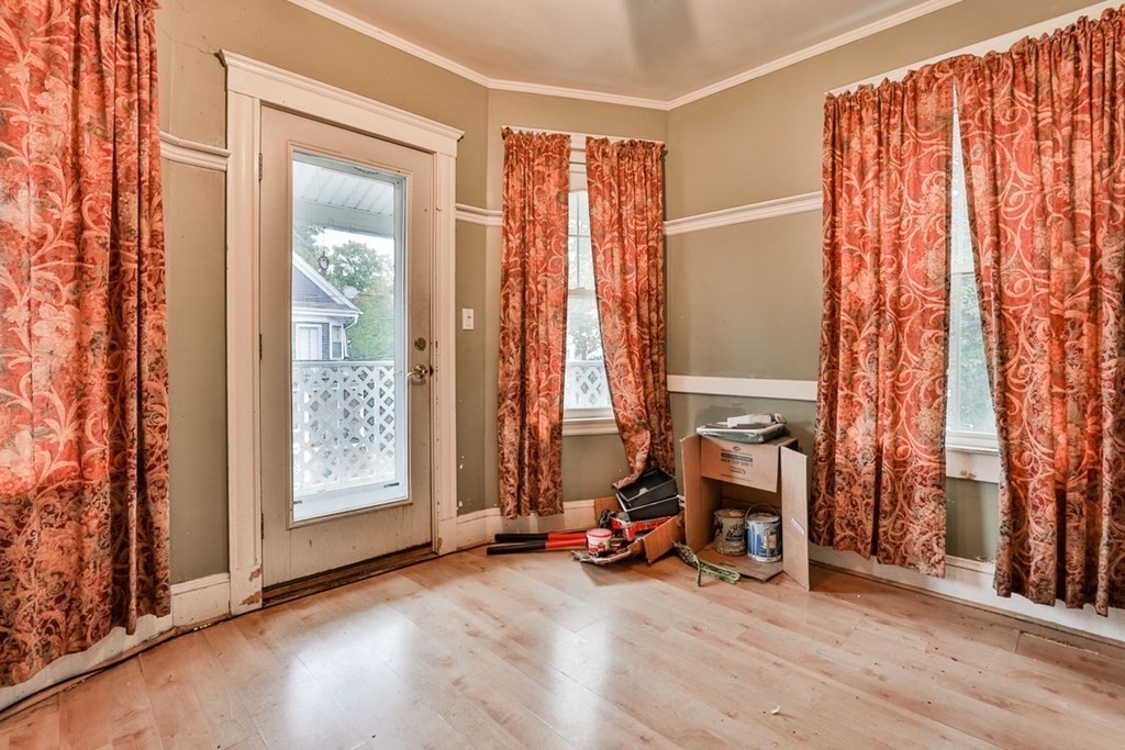31 Aberdeen Road Milton, MA 02186 - Photo 8 of 13 Gallery Image 8