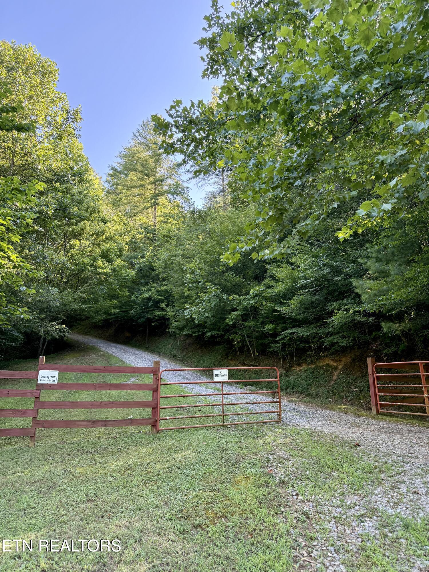 1600 Chestnut Valley Road Vonore, TN 37885 - Photo 19 of 36 IMG_1274