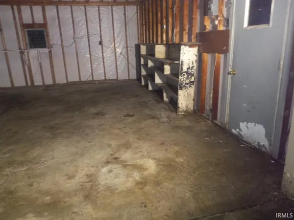 $84,900 | 715 East Spruce Street, Princeton, IN 47670