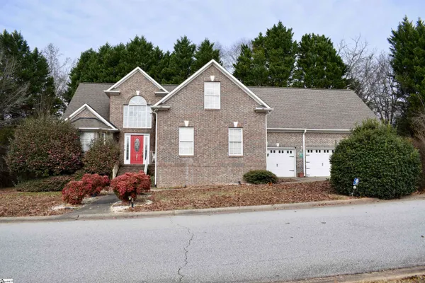 $350,000 | 381 Royal Burgess Drive, Campobello, SC 29322